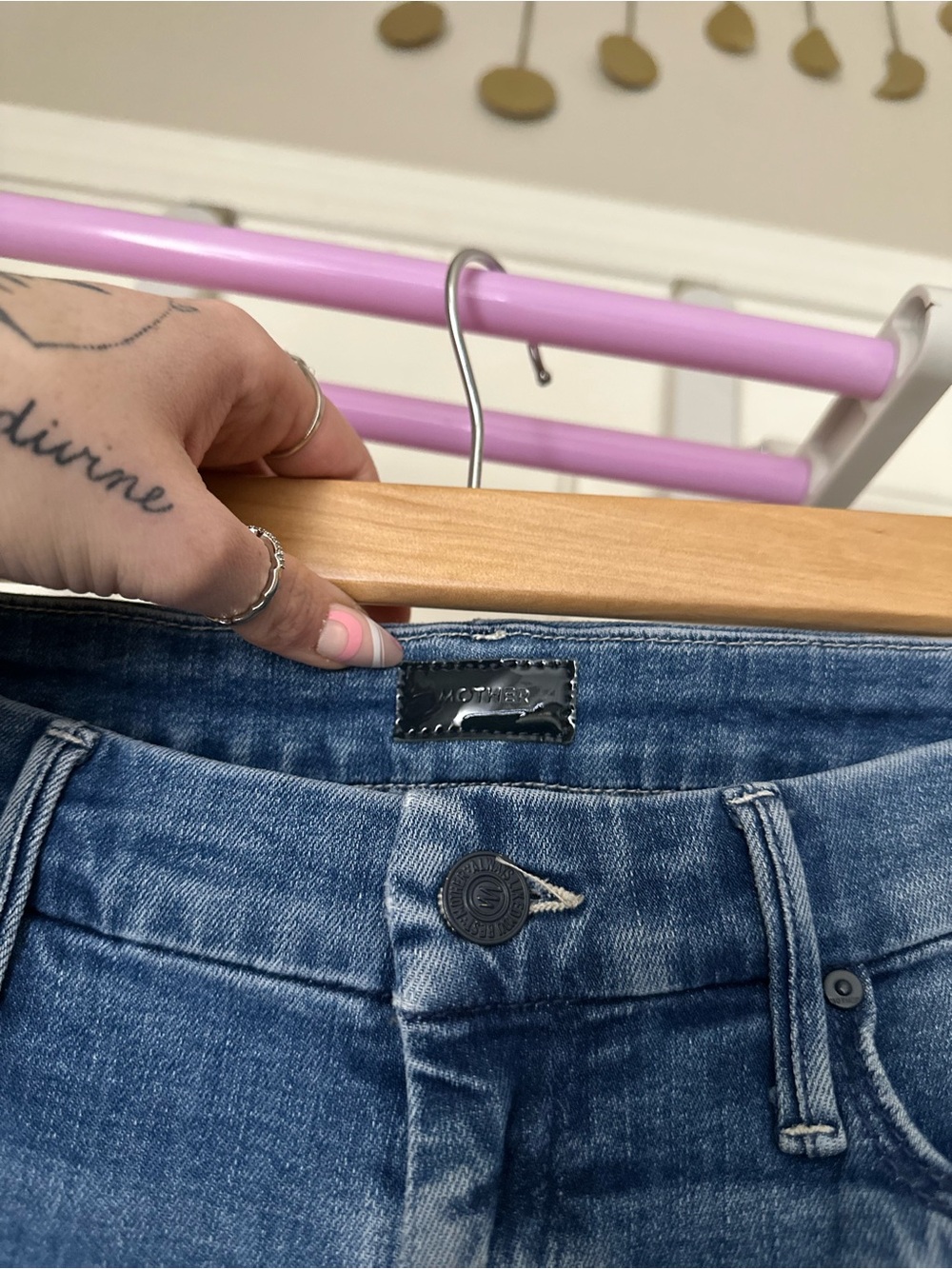 MOTHER The Looker Ankle Jeans - Picture 3 of 5